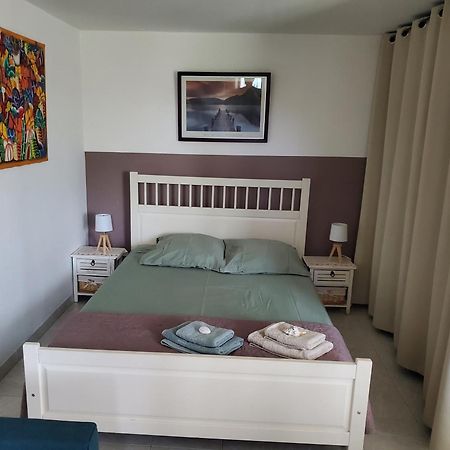 Jolie Studio En Rez De Jardin A L'Estaque Mourepiane مارسيليا المظهر الخارجي الصورة