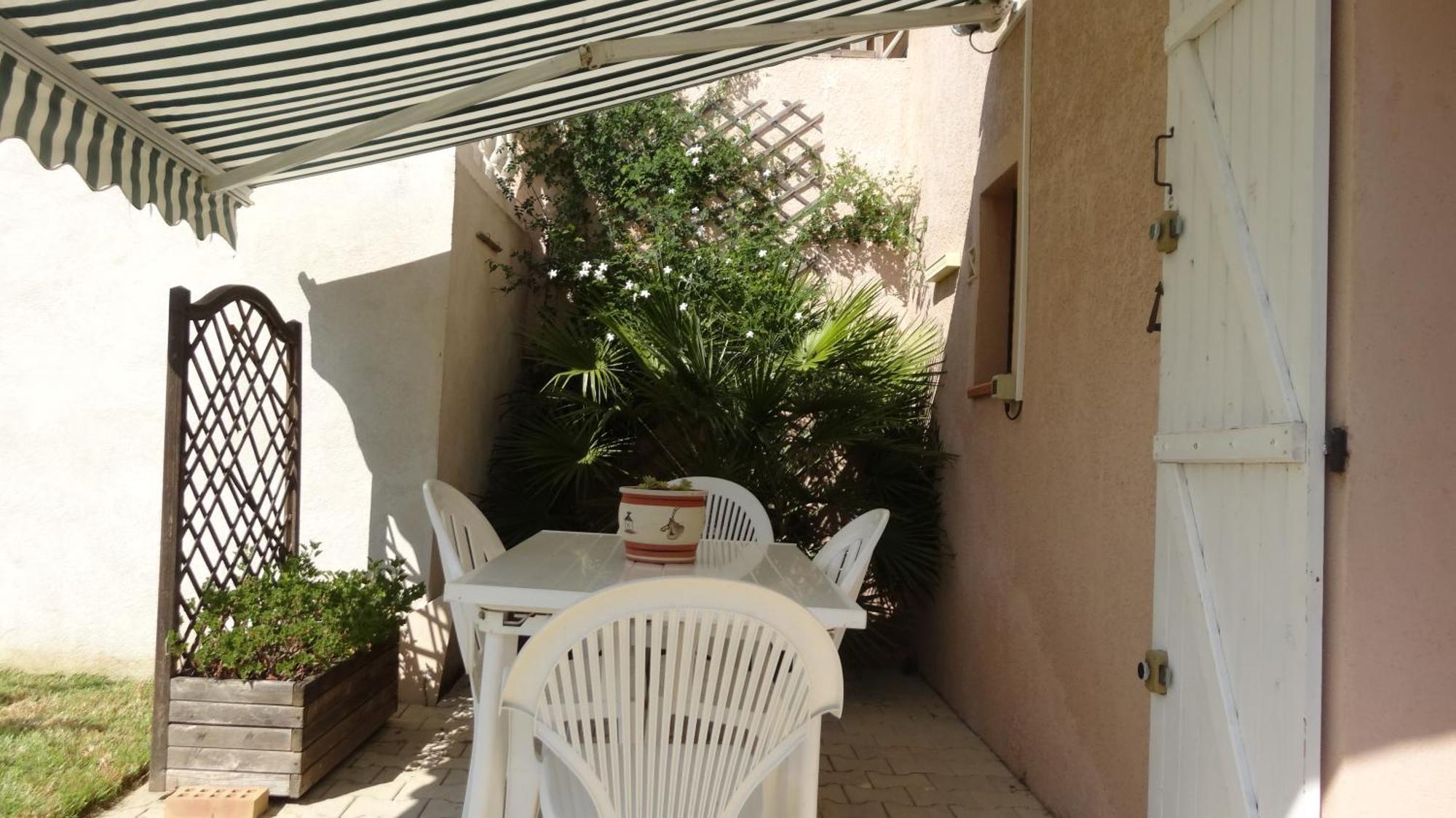 Jolie Studio En Rez De Jardin A L'Estaque Mourepiane مارسيليا المظهر الخارجي الصورة